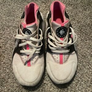 Hurache size 6.5Y